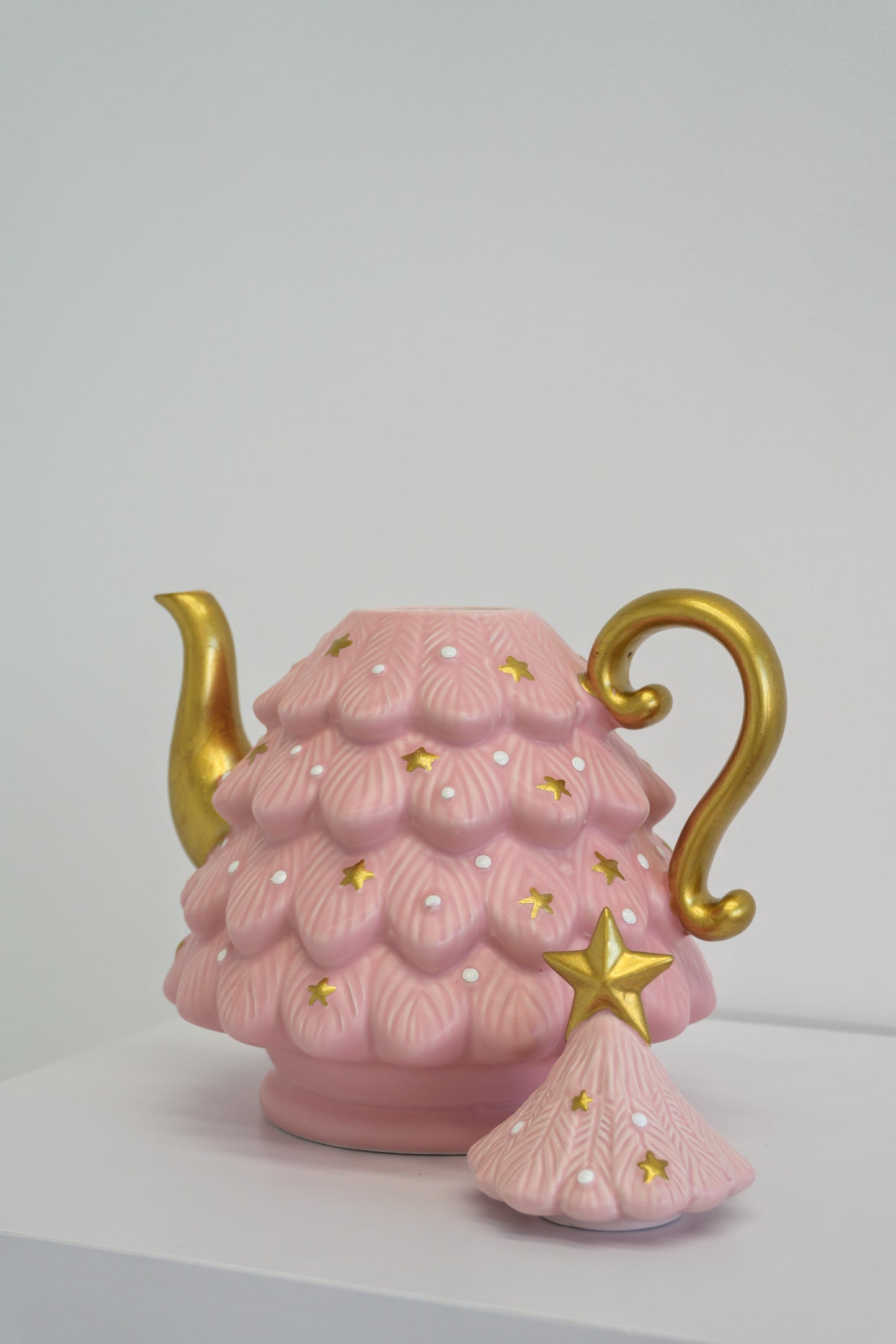 Shop Pink Christmas Tree Teapot Shop Pink Christmas Tree Teapot